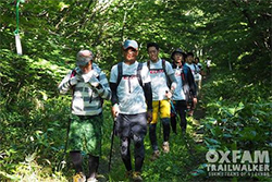 写真：安達太良山を歩く参加者（昨年の様子）